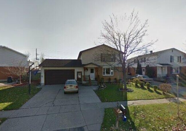 Primary Photo - 76 Jeffrey Dr