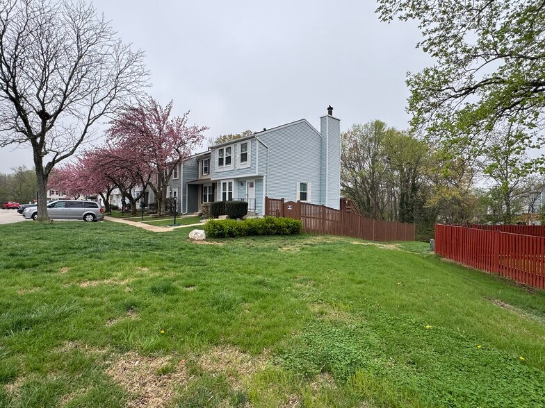 Building Photo - 7473 Wounded Knee Rd
