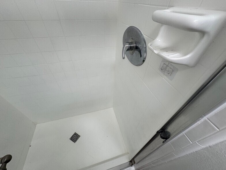 Building Photo - 1138 S Corning St