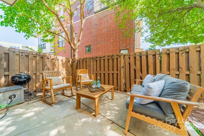 Building Photo - 3254 Noda Blvd