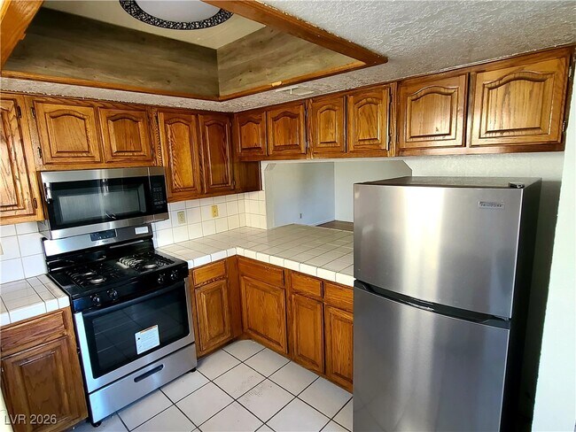 Building Photo - 5105 Eldora Ave