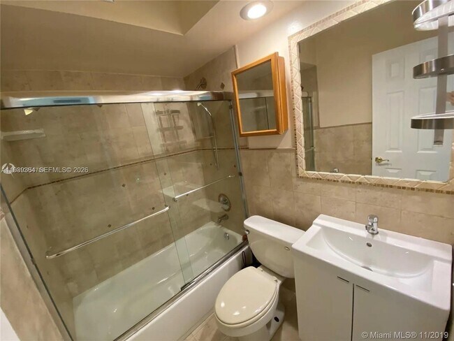 Building Photo - 270 Layne Blvd