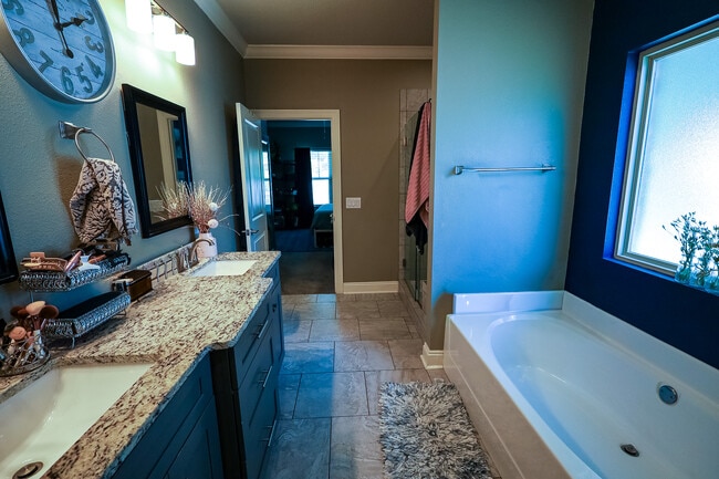 Building Photo - 9168 Military Trail