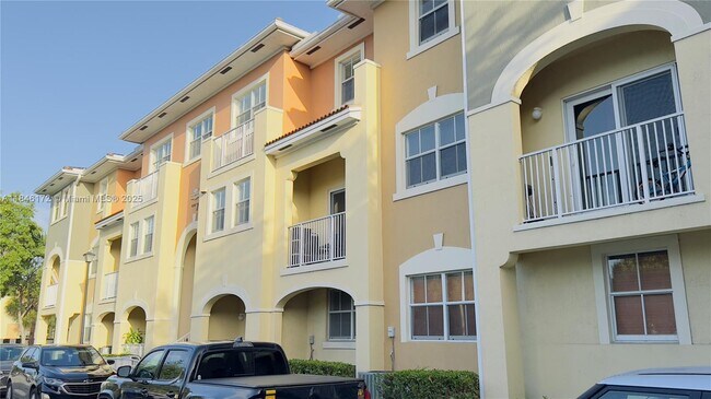 Building Photo - 10870 NW 88th Terrace