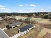 Building Photo - 340 Sunray
