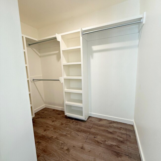 Building Photo - 2222 16th St