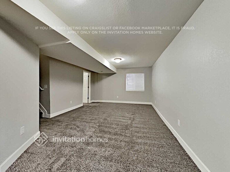 Building Photo - 11112 Clayton St