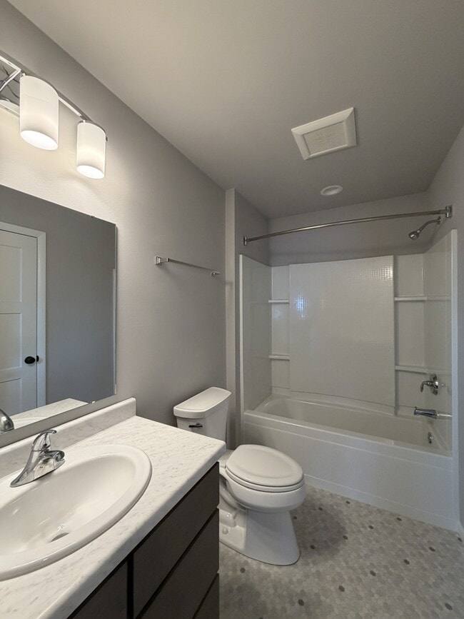 Building Photo - 2546 Wildcat Dr