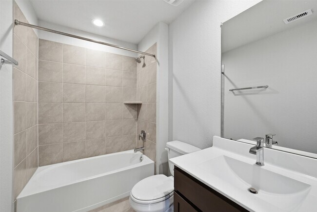 Building Photo - 28922 Yulee Mill Dr