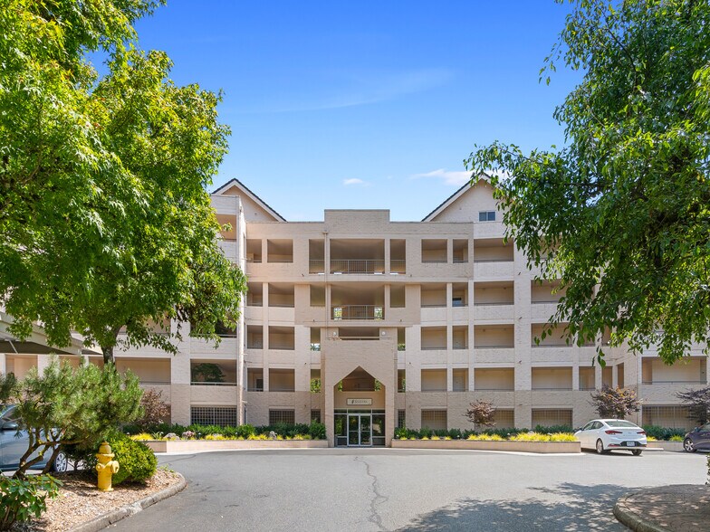 Primary Photo - 6605 W Burnside Rd