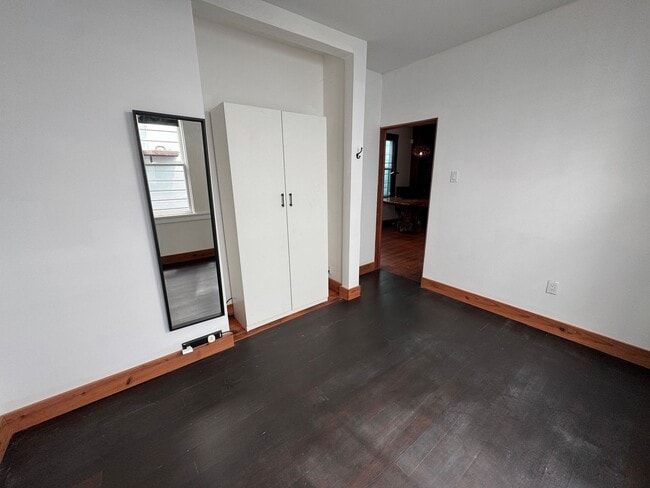 Building Photo - Remodeled 3BR/2BA Oasis with Hot Tub, Saun...