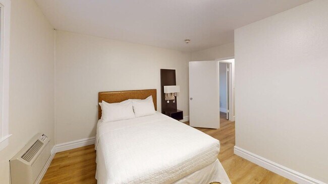 Building Photo - 45 Tamal Vista Blvd