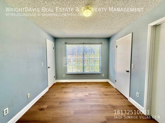 Building Photo - 3416 Sunrise Villas Ct N