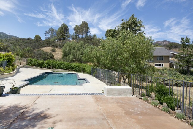 Building Photo - 30550 Mulholland Hwy