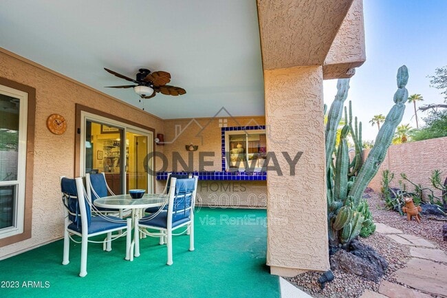 Building Photo - 10086 E San Salvador Dr