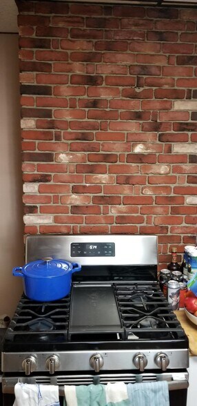 Building Photo - 37 W Water St