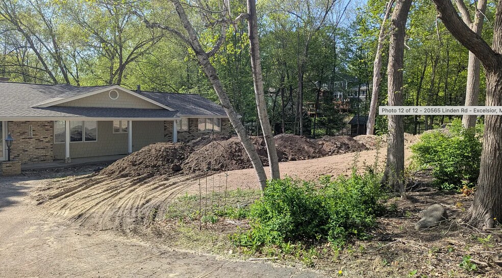 Current Landscape - 20565 Linden Rd
