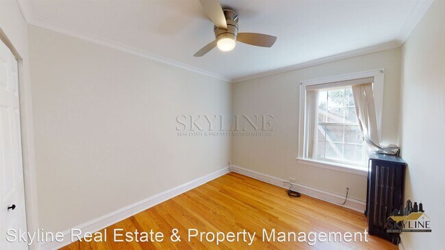 Building Photo - 1311 Monroe St