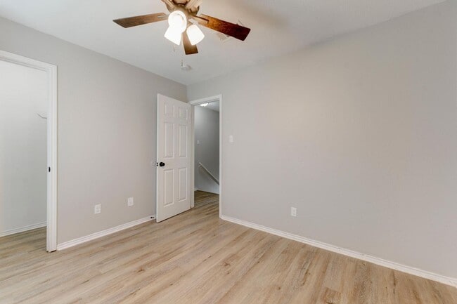 Building Photo - COMING SOON !