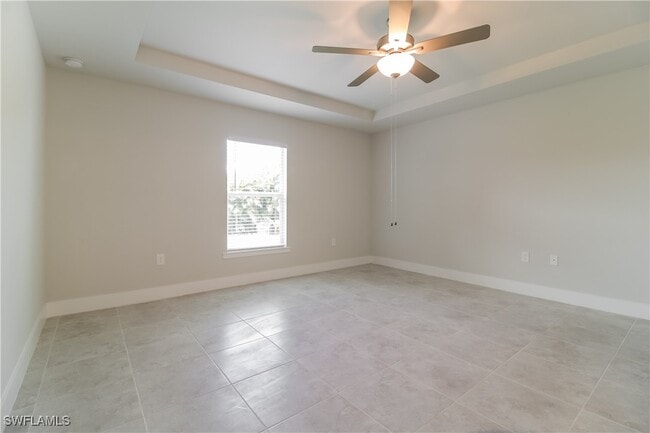 Building Photo - 5011 Beecher St