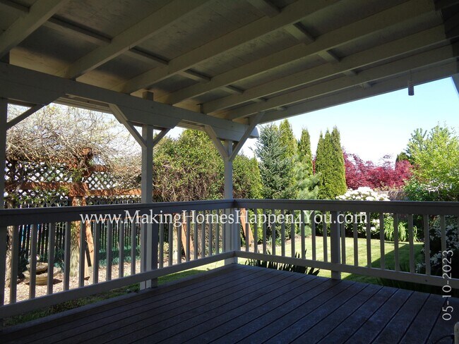 Building Photo - 405 Lavender St