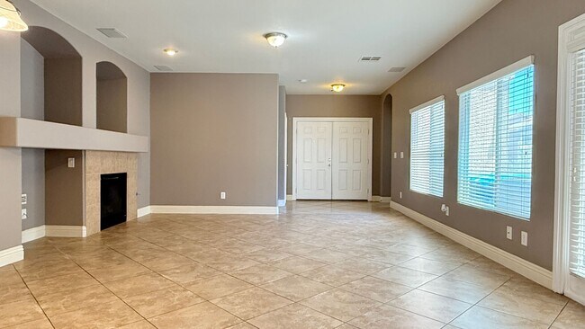 Building Photo - 5141 Moose Falls Dr