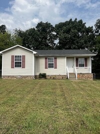 Building Photo - 1028 Bush Ave