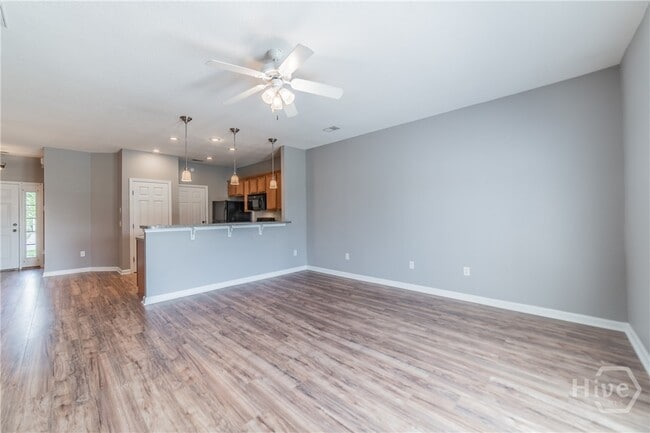 Building Photo - 580 Canyon Oak Loop