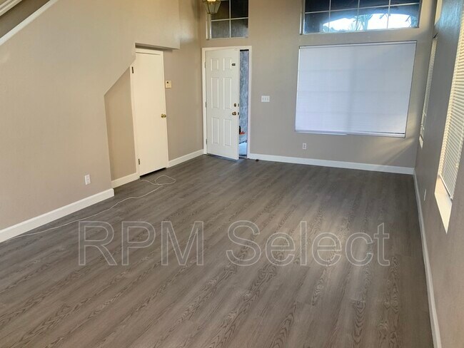 Building Photo - 4932 Chaps Ct