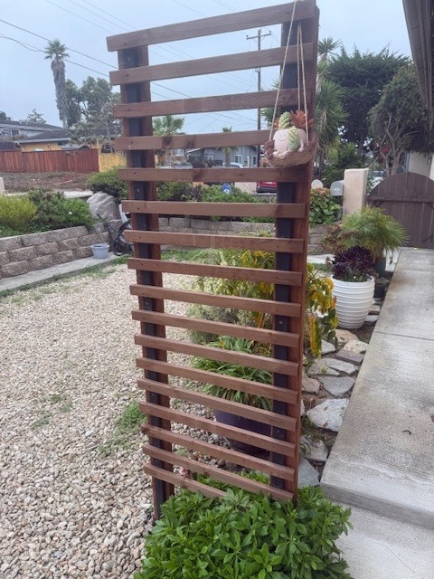 Building Photo - 1779 Saint Helena St