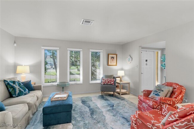 Building Photo - 1337 Wisconsin Dr