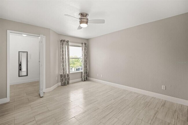 Building Photo - 7511 Seurat St