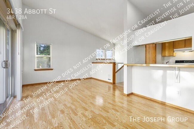 Building Photo - 3438 Abbott St