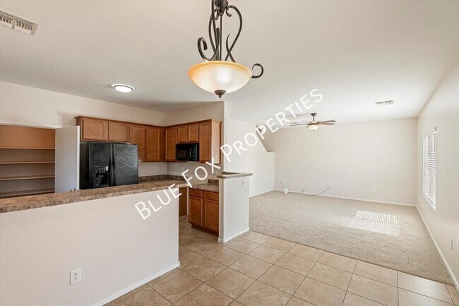 Building Photo - 8277 W Zlacket Dr