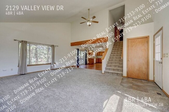 Building Photo - 2129 Valley View Dr