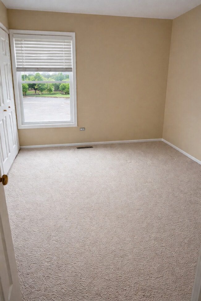 Building Photo - 1224 Inverrary Ln