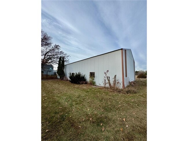 Building Photo - 3601 125th Ave NE