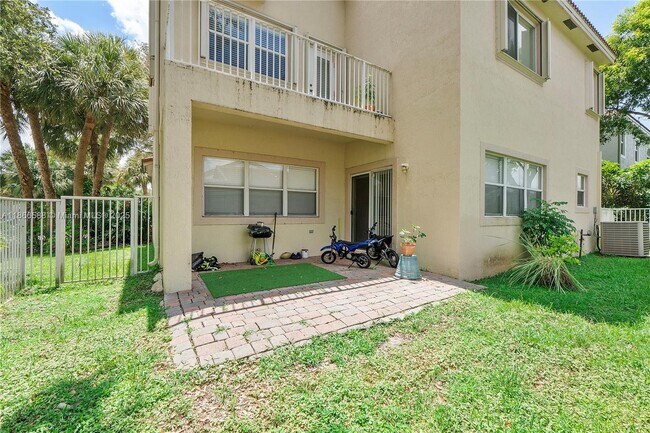 Building Photo - 7457 NW 18th Dr