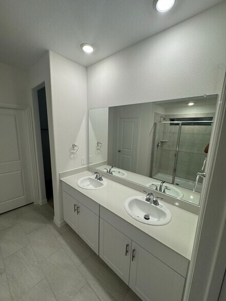 Building Photo - 608 Marigold Hl Wy