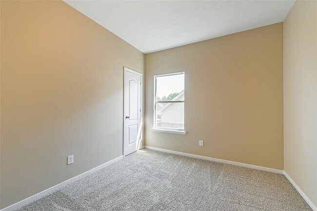 Building Photo - 14122 Austin Hollow Ct