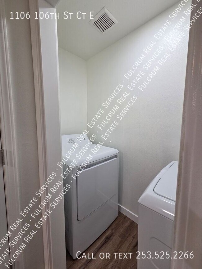 Building Photo - 1106 106th St Ct E