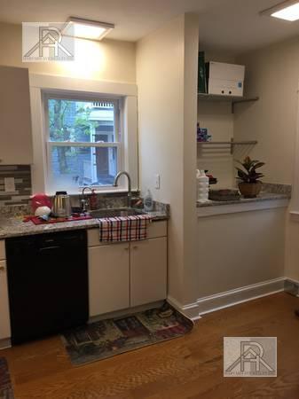 Building Photo - 3 bedroom in Brookline MA 02446