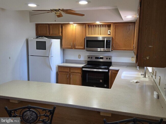 Building Photo - 131 Obriens Cir