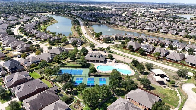 Building Photo - 4515 Brant Crossing Dr