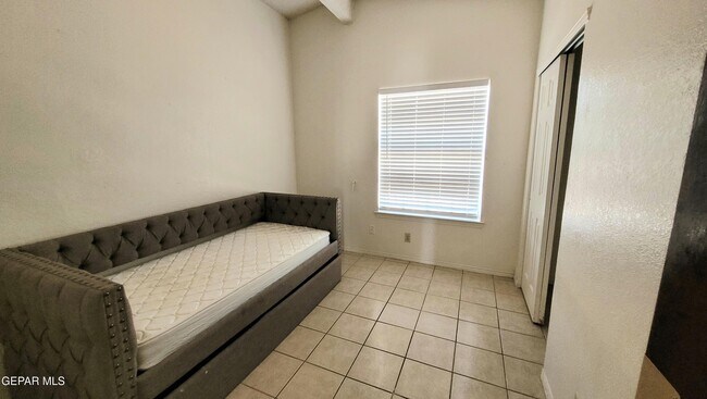 Building Photo - 1536 Dick Mayers Dr