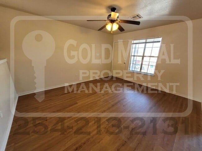 Building Photo - Brittney Way Bliss – Easy Living in Harker Heights!