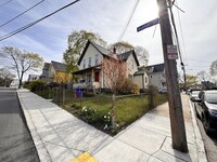 Building Photo - 48 Webber St