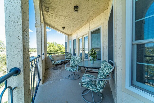 Building Photo - 3404 American Dr