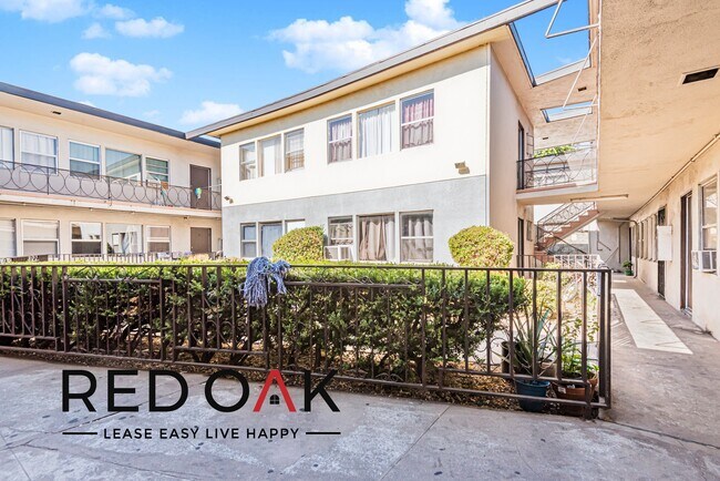 Building Photo - 1817 4th St