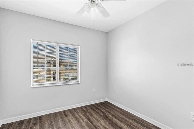 Building Photo - 9519 Newdale Way